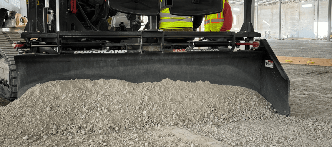 Maximizing Efficiency with Grading Attachments Powered by GNSS Technology